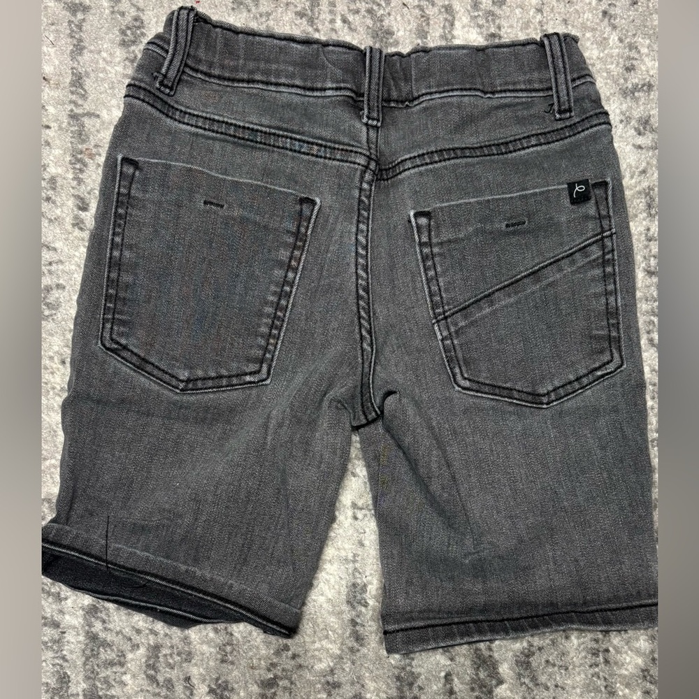 Art Class Charcoal Shorts